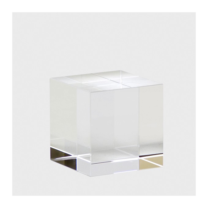 CUBE EN CRISTAL 10