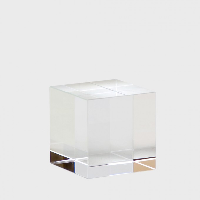 CUBE EN CRISTAL 8